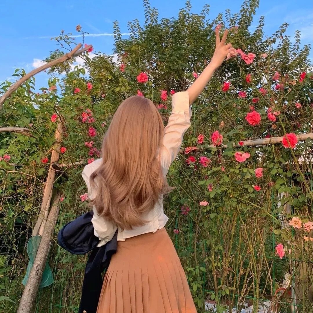 王牌美女特工 海报